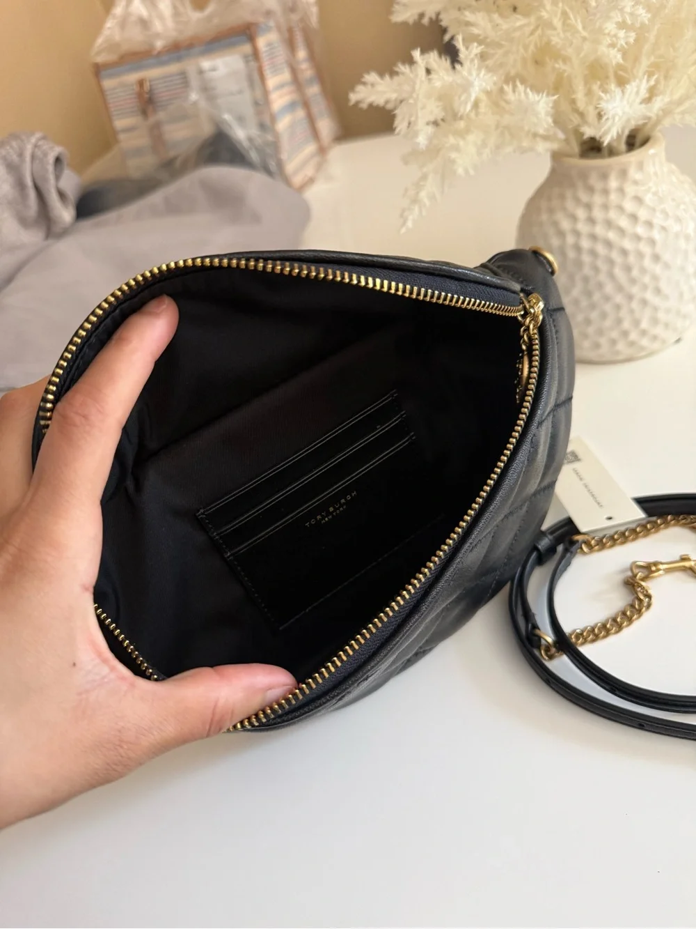 NWT Tory Burch Willa Belt Bag Leather Fanny Pack Crossbody in Black